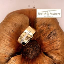 Handgemaakte 14 karaat gouden ring met 12 stuks pavé gezette briljant geslepen Diamanten mt 18