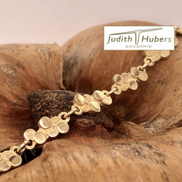 Handgemaakte geelgouden schakel armband 19cm
